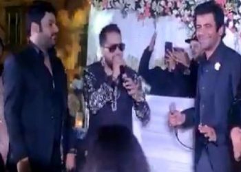 Kapil Sharma and Sunil Grover have a lot of fun together in the wedding, see in the video
