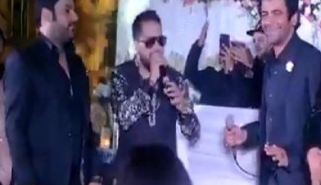 Kapil Sharma and Sunil Grover have a lot of fun together in the wedding, see in the video