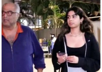 Khushi Kapoor returns home from America due to fear of Coronavirus