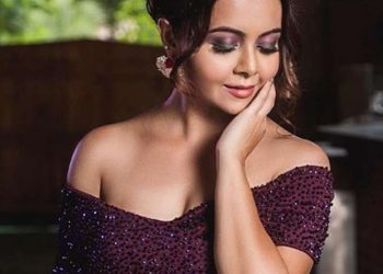 Devolina Bhattacharjee replied to the trollers