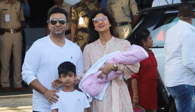 Raj Kundra And Shilpa Shetty Spotted With Baby Samisha