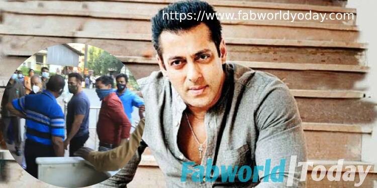 Salman Khan took his first dose of COVID-19 vaccine