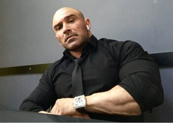 Mohammad Taherzadeh, an Iranian entrepreneur and athlete, talks about important points in bodybuilding and sports