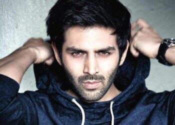 Kartik Aaryan opts out of Shah Rukh Khan production film Goodbye Freddie, returns the 2 crore signing amount