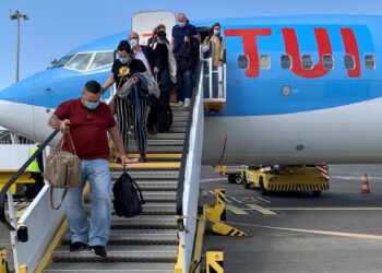 Coronavirus: International travel changes for completely immunized individuals to be set out