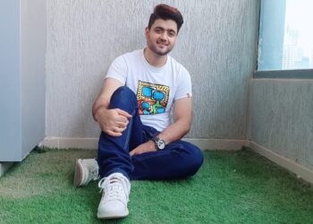 Meet Delhi’s very own Urdu Poet Mujahid Ali Khan