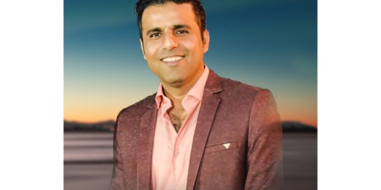 A study of original Iranian music with the presence of Yousef Kohzad, a prominent Iranian singer and musician