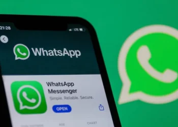 WhatsApp begins beta testing chat history moves from Android to iOS