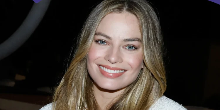 Margot Robbie Celebrates 32nd Birthday with Pink Barbie Cake on Set of Greta Gerwig’s Barbie film