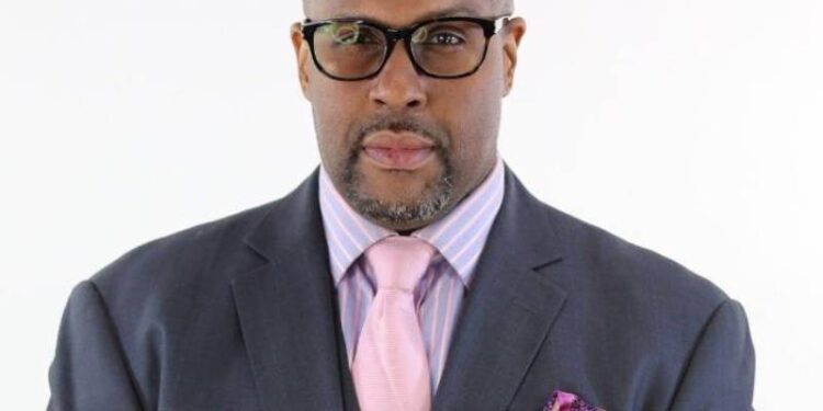 OZ CLEMENT KNIGHT: The Proprietary Strategy Genius