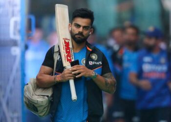 Virat Kohli ‘can’t even walk properly and he’s roaming London’: Fans don’t believe the cricketer sustained groin injuries