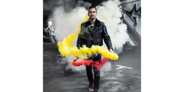 NASHEW finds solace in music and emerges as a refined German rapper and musical talent.