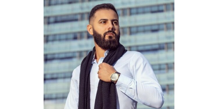 A 33 year old independent Australian and Arabic Director, Amjad Alsaboory.