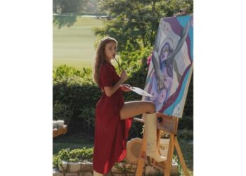 I leave a piece of my soul and a fragment of my story on canvas, – OLY.B, an artist