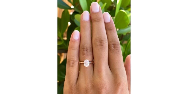 The Best Place To Buy Engagement Rings: A Comprehensive Buyer’s Guide