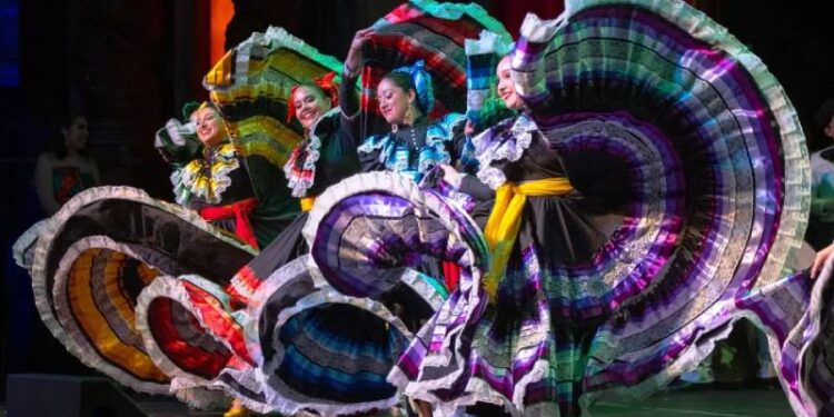 Chicago’s Latin American Cultures Come Together For A Dance Festival