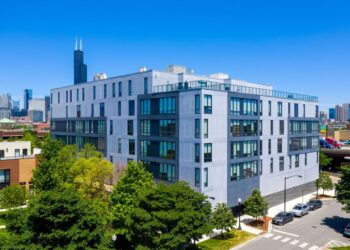 81 million dollars is paid for an apartment complex in South Loop by a Chicago investment firm