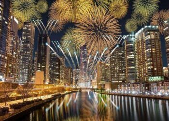 Budget-friendly, family-friendly Chicago New Year’s Eve celebrations to usher in 2024