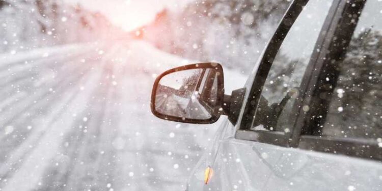 “Clipper system” bringing a wintry mix of rain, snow, and slush to Chicago weather forecast