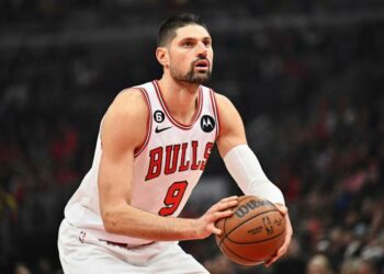 Hornets Wrap Up Road Trip with Defeat in Chicago