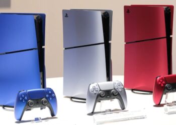 Sony’s New Pearlescent PS5 Colors will Brighten up Your Gaming Station
