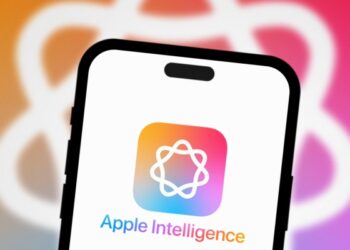 Apple Intelligence AI rollout begins today, with the release of iOS 18.1