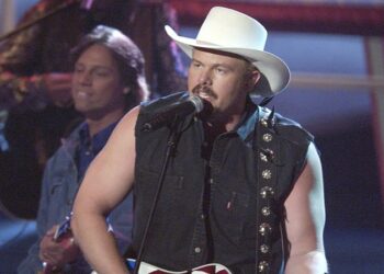 Toby Keith’s “Courtesy of the Red, White and Blue” Reaches New Billboard Hot 100 Peak
